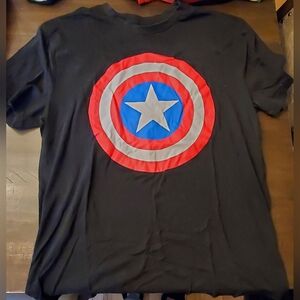 Captaim America Mens Graphic Tee - Size Large